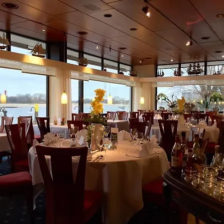 Faehrhaus Farge Hotel 4*