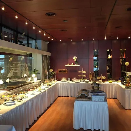 Hotel Fährhaus Farge 4*